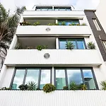 Luxe Eco Suite In Australia\'S Greenest Building