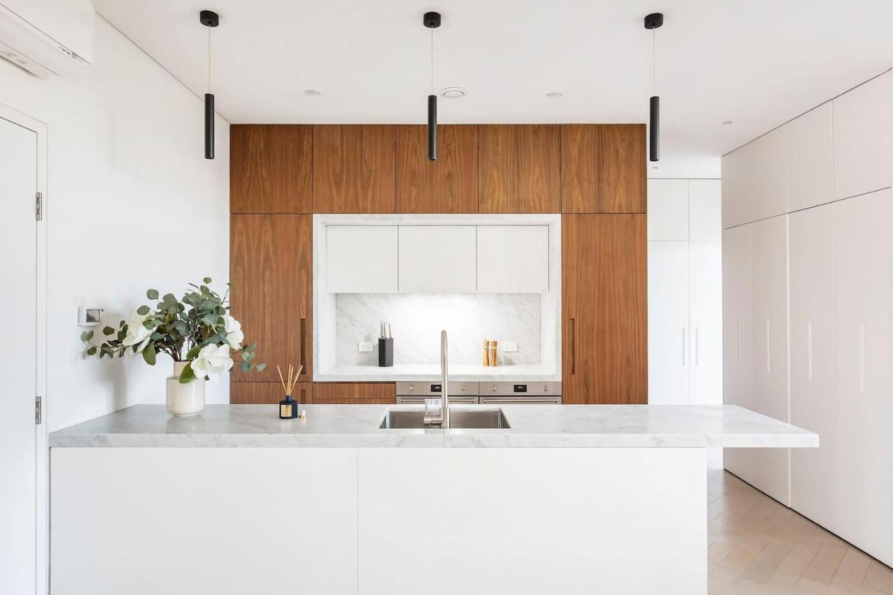 Luxe Eco In Australia's Greenest Building Apartment Sydney