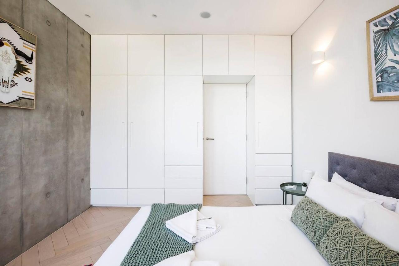 Luxe Eco In Australia's Greenest Building Sydney