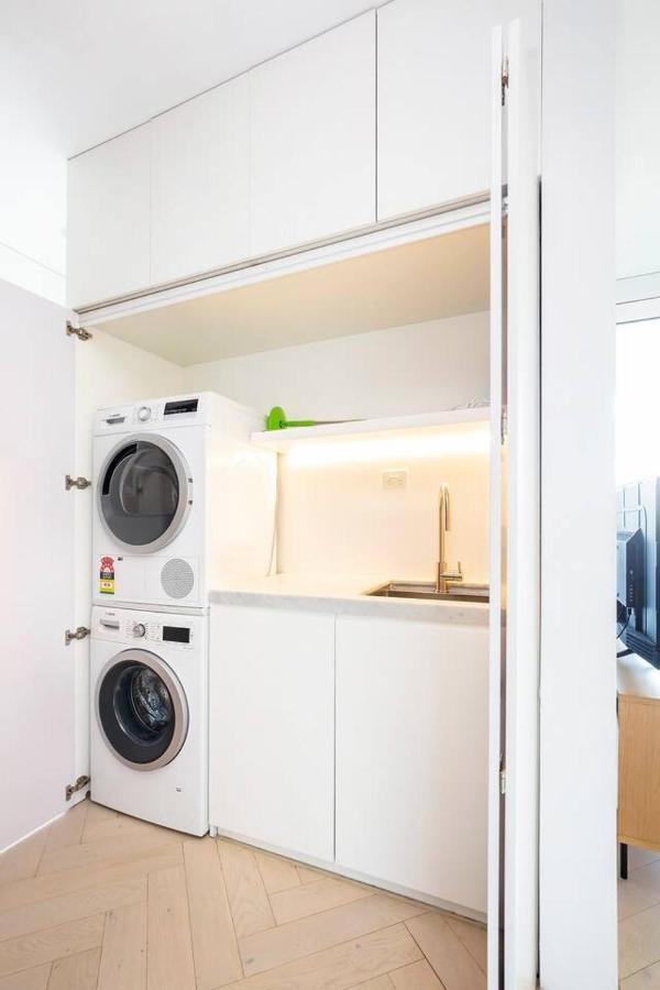 Luxe Eco In Australia's Greenest Building * Sydney